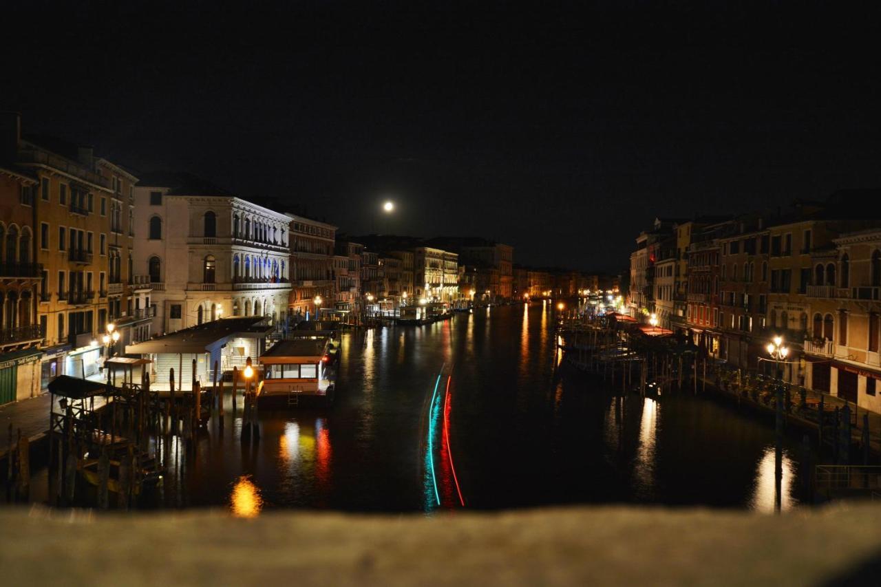 Venezia Canal View Exterior foto